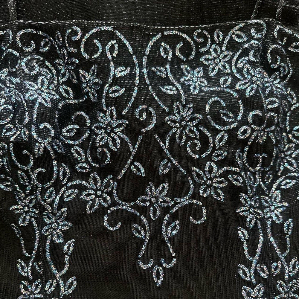 Metallic Maxi Dress - Picture 7 of 8
